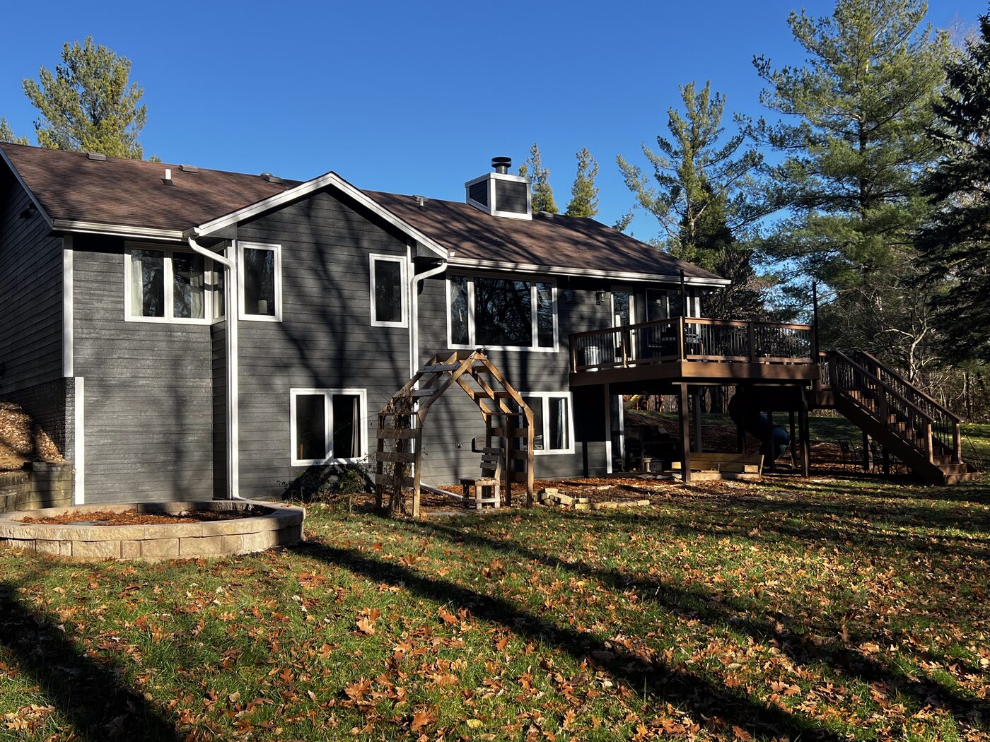 Home in an established Des Moines metro neighborhood